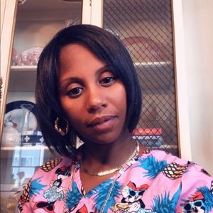 Meet your Posher, Faith